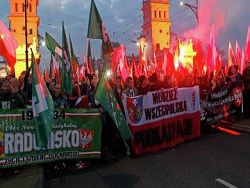 О феномене польских маршей