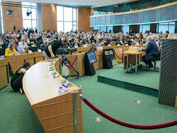Евродепутаты ратифицировали соглашение об ассоциации с Молдавией