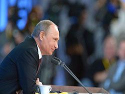 Блогер: Путин обидел россиян тем, что не считает свою зарплату