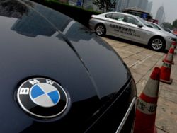Китайские дилеры потребовали от BMW огромной компенсации