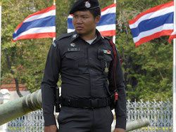 Россиянин в Таиланде взял в заложники свою семью