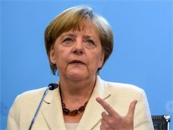 Меркель: для финпомощи Греции нужно проводить реформы