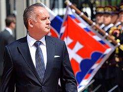 Президент Словакии отказался приехать в Москву на 70-летие Победы