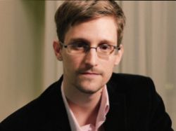 Сноуден: спецслужбы Швейцарии находятся под властью США