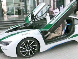 Дубайские полицейские разжились BMW i8