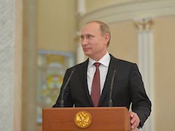 Путин уверен, что ключевую ставку необходимо снижать