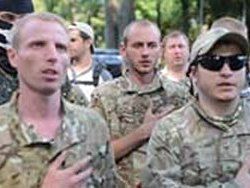 Из Киева в Донбасс отправилась новая партия военных