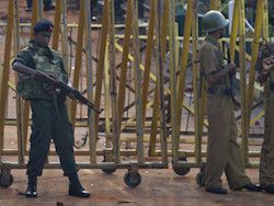 Брата президента Шри-Ланки зарубили топором