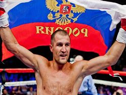 Ковалев защитил три чемпионских боксёрских титула