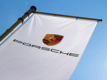 Porsche    создает  