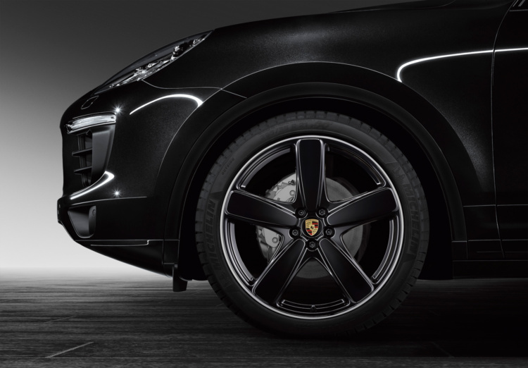 Porsche предложил эксклюзивные опции для трех моделей