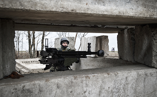 Базу «Правого сектора» блокировали вооруженные украинские десантники