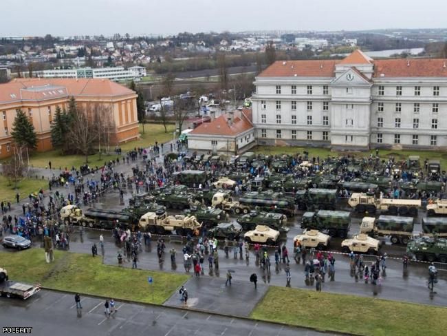 В чехах разбудили любовь к НАТО