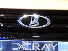 Фотошпионы  засняли  замаскированную   Lada Xray  во время  дорожных тестов