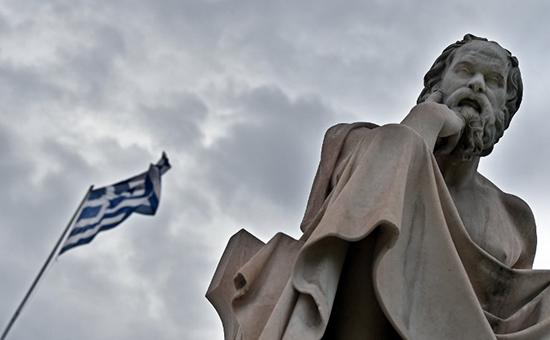 ЕЦБ объявил о поддержке финансовой системы Греции перед референдумом