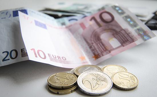 Наличный евро стал худшей инвестицией в мае