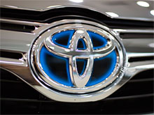 В интернет утекли  ФОТО нового   гибрида Toyota Prius