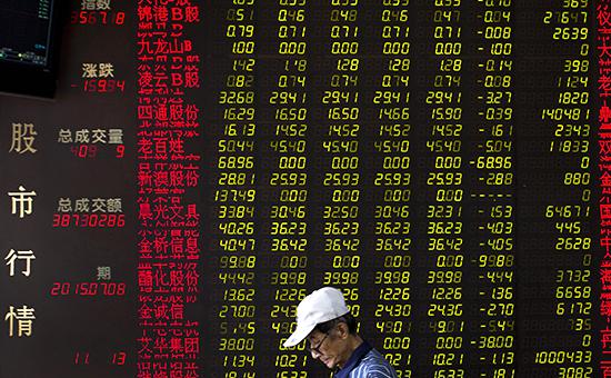 Китай ввел мораторий на продажу акций из-за биржевого кризиса