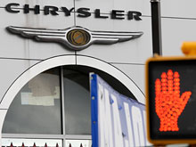 Хакеры нашли  уязвимость, которая позволяет удаленно управлять  470 тысячами  автомобилей Chrysler