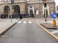 В Милане из-за смога запретили пользоваться днем частным автотранспортом