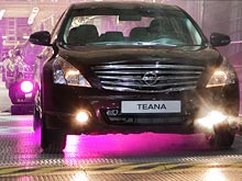 Nissan отзывает 1000 собранных в России седанов Teana