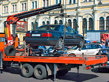 Число эвакуаций припаркованных автомобилей-нарушителей  в Москве снизилось, показала статистика