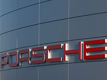 Porsche выплатит 20 000  заводских рабочих  повышенную премию  в  8900 евро