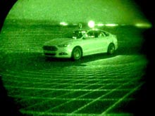 Ford учит беспилотные авто ездить в кромешной темноте без фар (ВИДЕО)