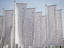 Акционеры  Daimler вызвали полицию, когда им не хватило в буфете колбасок