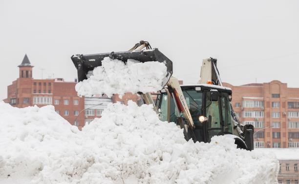 10 января Тулу от снега будут убирать 200 единиц техники и 300 рабочих